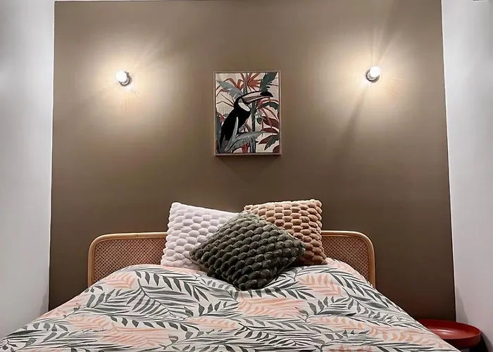 La Pomponnette * Sedán